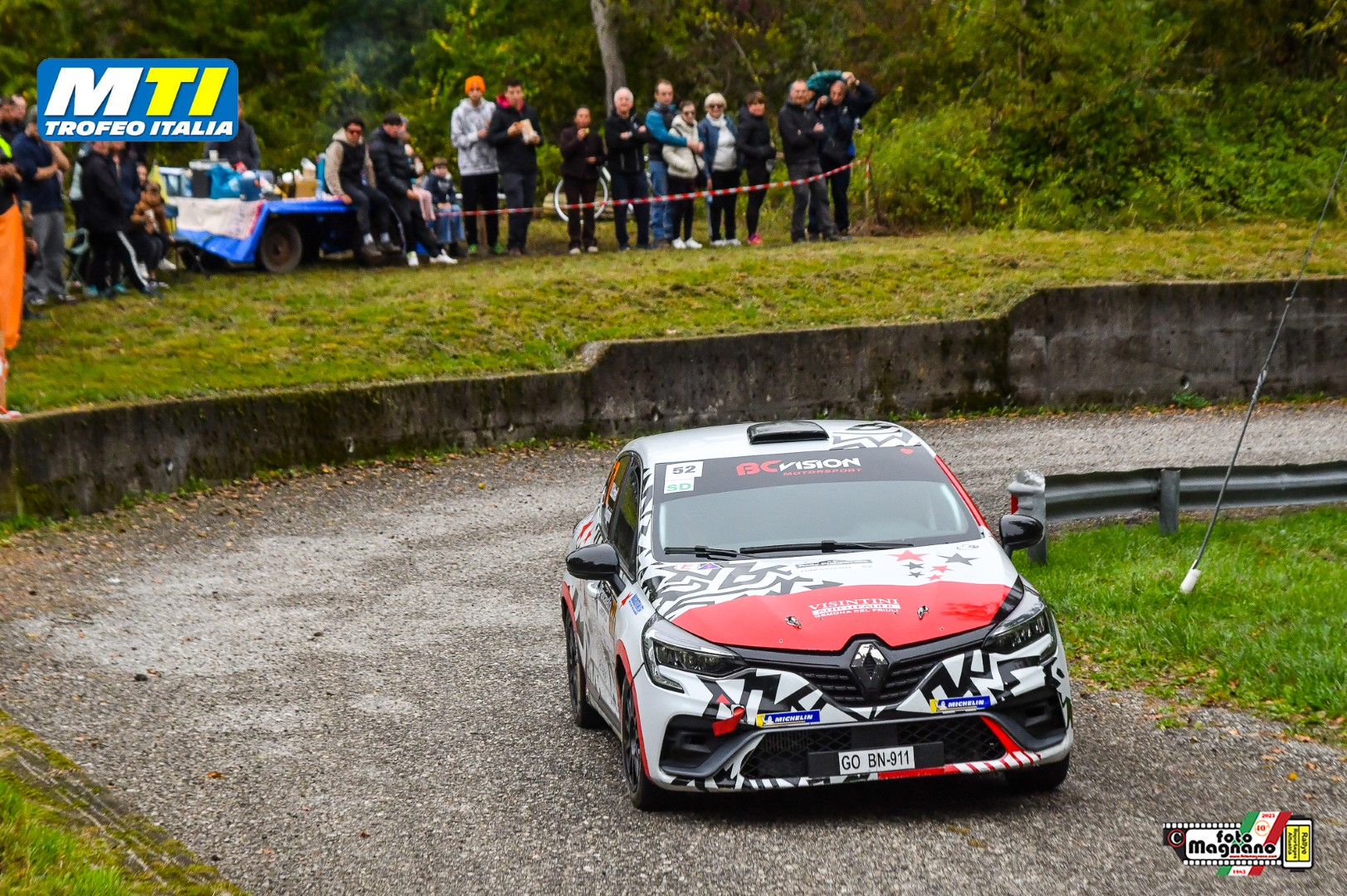 Paronuzzi, Schneider, Santini e Quaderno esaltano il Michelin Trofeo Italia-National fra Piancavallo e Lana